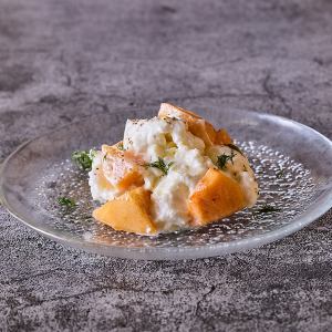 季節のフルーツ＆モッツアレラ