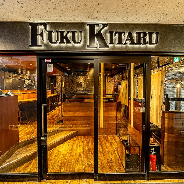 【半個室席あり！】プライベート空間が保たれた席は、デートや記念日のお祝い、女子会や合コンにもおすすめです。また当店ではお祝いに使えるデザートプレートもご用意しております。落ち着いた照明とシックなインテリアが、大人の空間を演出する店内で特別な日をお過ごしください♪