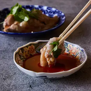 Tender braised pig's trotters