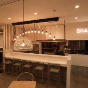 カウンター席ご用意してます♪おひとりさまも大歓迎です♪