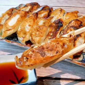 味自慢！特製餃子　５個