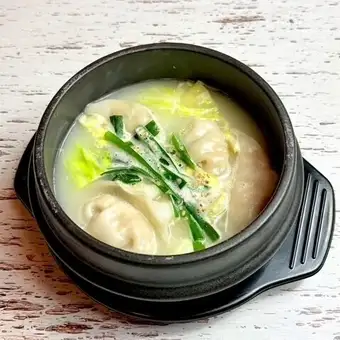 水餃子（鶏白湯）