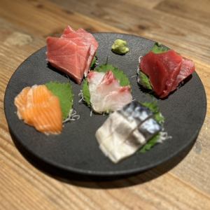 Assorted 5 kinds of sashimi