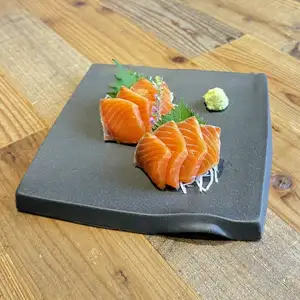 三文鱼刺