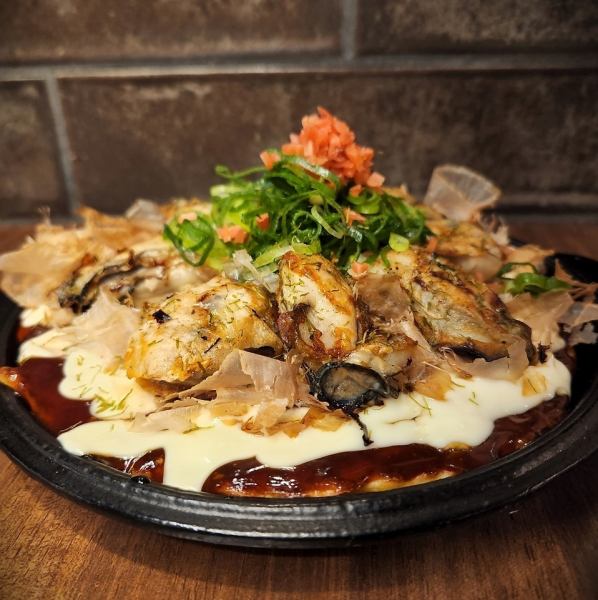 [Okayama specialty] Kakioko okonomiyaki: normal 1,628 yen (tax included) / Kakimashishi 1,958 yen (tax included)♪