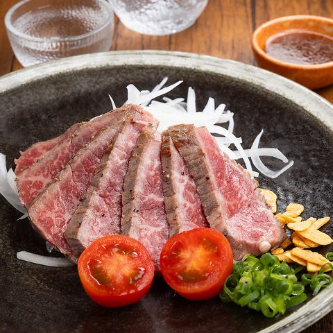 黒毛和牛のタタキ