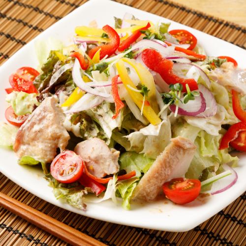 Young chicken sesame salad