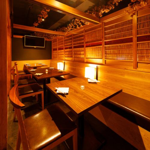 There is a private room for digging kotatsu! Completely private room! Private room with door is also available!