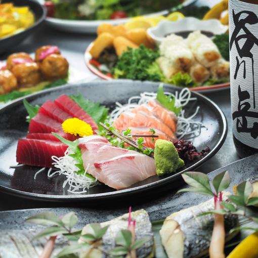 「限定」春之夜櫻套餐、烤雞腿、3種鮮魚、8道菜品、2.5小時無限暢飲 5,980日元 → 4,480日元