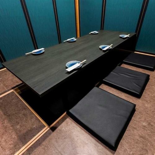 少人数でのご利用に最適な4～6名個室は多数ご用意。完全個室のご予約はお早めに店舗までどうぞ