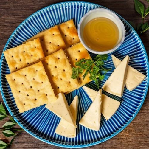 バニラクリームチーズのハニークラッカー