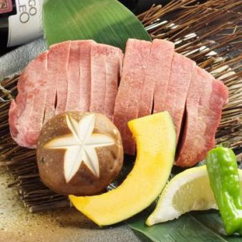 [Enjoy tongue!] 19 dishes including tongue salt, large beef tongue, tongue steak, etc./4,000 yen! (6,000 yen with all-you-can-drink included)