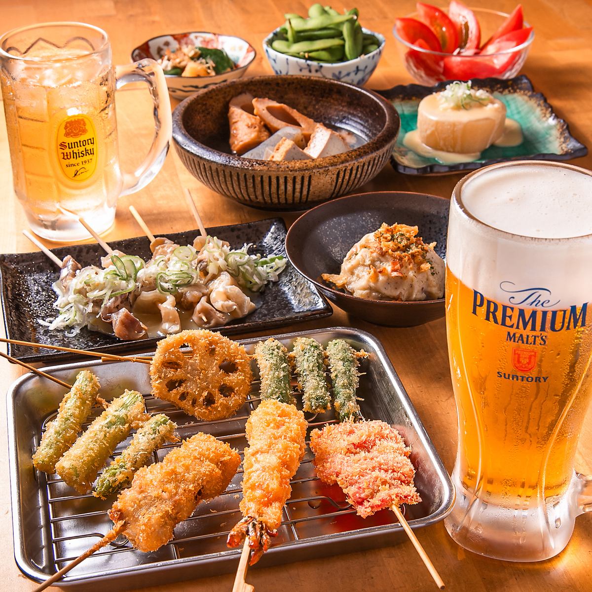 大阪天神橋筋商店街の味を継承。特製ソースがやみつきの串カツ。