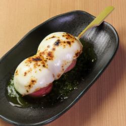 融化的马苏里拉玛格丽特烤串