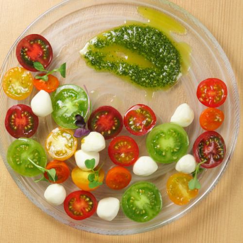 いろどりトマトのカプレーゼ