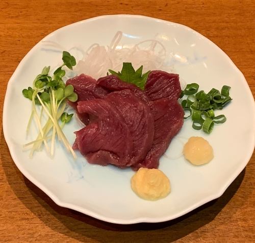馬刺し