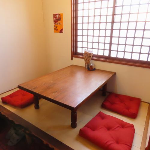 0次会利用やちょい飲みになどにちょうどいいお席です。お料理を囲んで、ゆったりと語らうひとときをお過ごしください◎