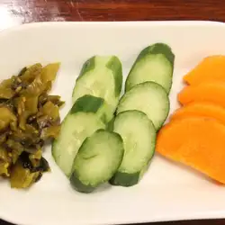 漬物盛り合わせ