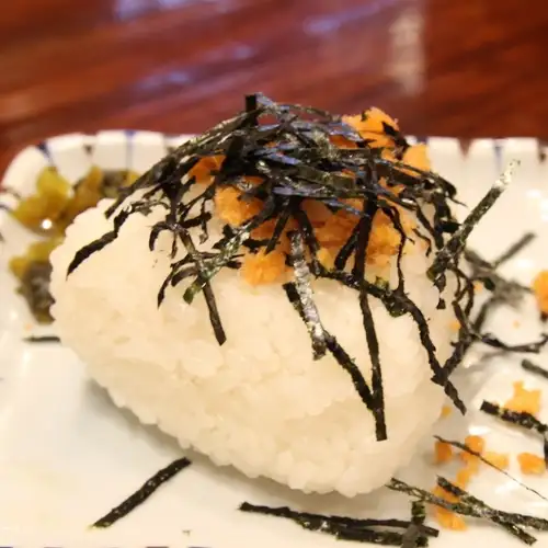 梅おにぎり/鮭おにぎり/焼きおにぎり