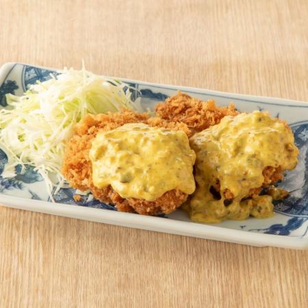 チキンカツ　小茄子の辛子漬けタルタル