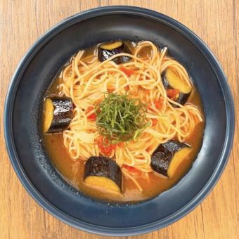 Tomato sauce with Nakijin eggplant and sakura shrimp
