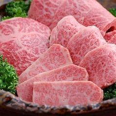 《在岐阜市享用精緻的品牌肉》 精心挑選的品牌牛肉