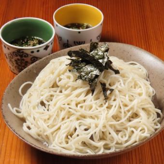 博多名物冷やしラーソー麺