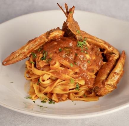 【Xmas 디너 2025】 선택할 메인 접시 + 음료 무제한 포함