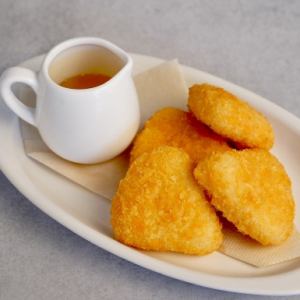 Camembert cheese fries