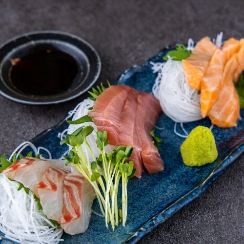 Assortment of three seasonal fish