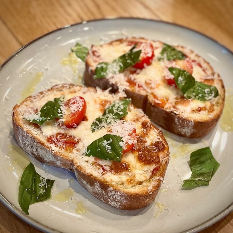 Margherita-style pizza toast