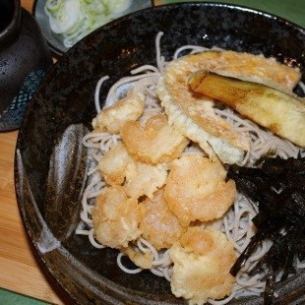 Chilled shrimp soba