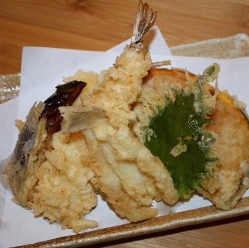 Assorted tempura