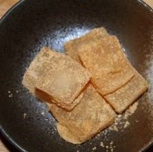 Brown sugar warabimochi