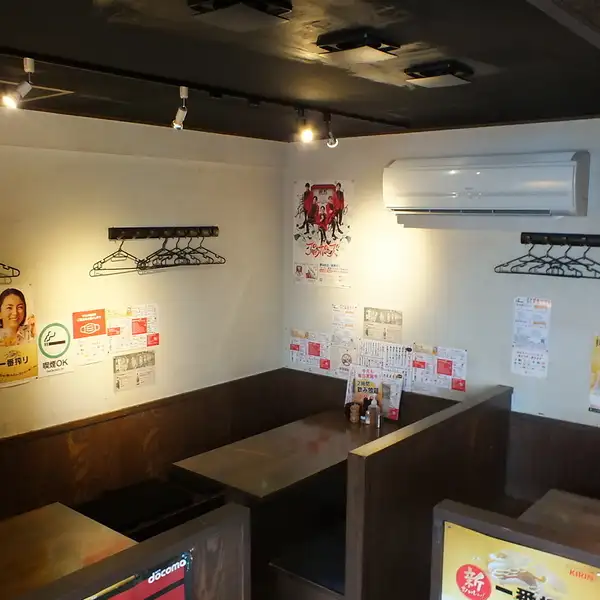 【女性の方同士でも安心してお越し頂けます♪】店内は明るく開放的な雰囲気で、女性の方同士でも気軽にお立ち寄りいただけます!女子会などにもご利用ください♪