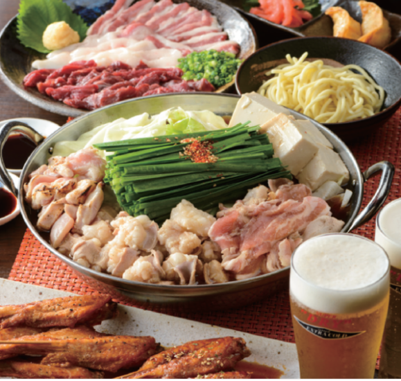 博多もつ鍋に馬刺し、明太子に辛子高菜。九州の旨いものいっぱい