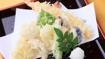 Selected tempura course [8,800 yen (tax included)]