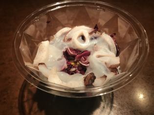 Raw octopus cup salad