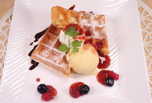 Waffle with vanilla ice cream