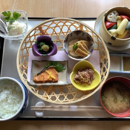 花美津姫ランチ