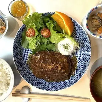 ハンバーグランチ
