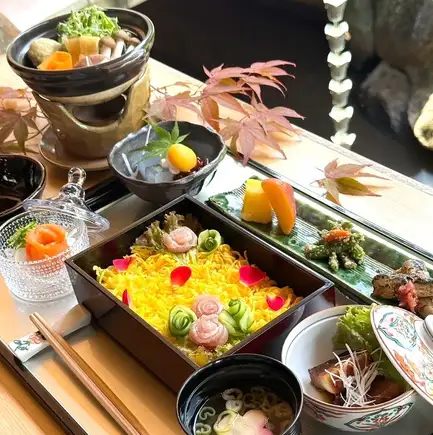 ばら御膳　※10/23～11/8の秋バラシーズン限定メニュー