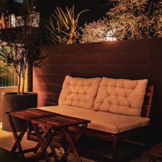 ★We can accommodate 4/6/8/10/12/16/20/30/40 people...up to a maximum of 68 people.We can also accommodate private bookings, so please feel free to contact us!