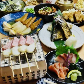 Enjoy authentic charcoal grilled dishes and fresh fish sashimi with 10 dishes and 120 minutes of all-you-can-drink for 4,000 yen (tax included)