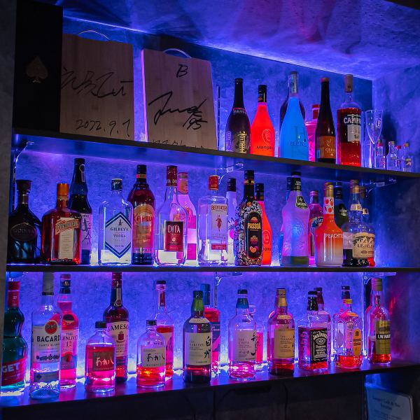 【団体利用に合わせた飲み放題プランもご用意しています♪】2時間飲み放題4,400円～！100種類以上のドリンクをご提供♪ご利用シーンに合わせてお食事付やプラン内容のご相談も承ります。ぜひ各種ご宴会にご利用くださいませ！