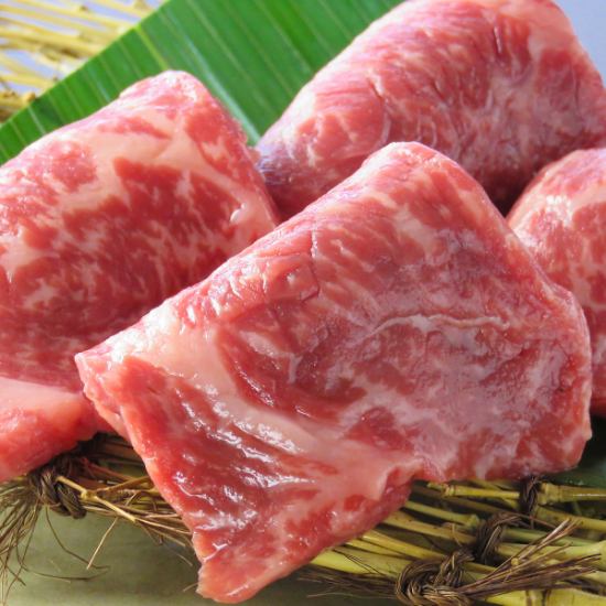 Only from Monday to Friday! Wagyu tenderloin is half price for 990 yen (excluding tax)!