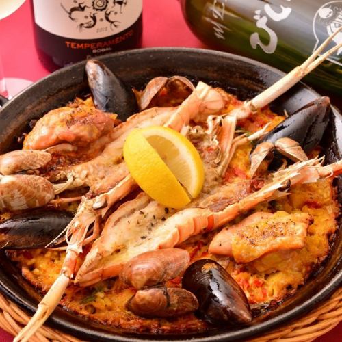 Seafood paella M size (about 2 servings)