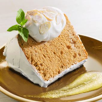 アールグレイ紅茶のシフォンケーキ 洋なしソース