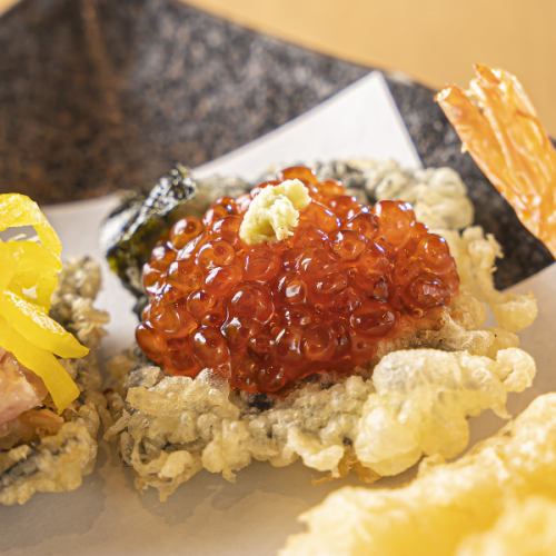 海藻和鮭魚籽小點心