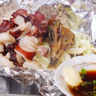 焼き蛸(タコ)のガーリックオイル焼き～自家製ポン酢と舞茸添え～